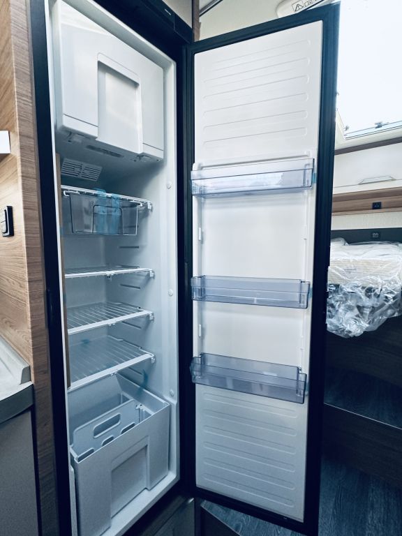 KNAUS 640 MEG VANSATION VW Licht & Assistenz Paket Ansicht 18 für Fahrzeugdetailseite