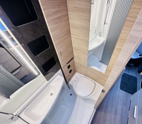 KNAUS 650 MEG Platinum Selection Allrad, Automatik, 4 t Ansicht 15 für Fahrzeugdetailseite