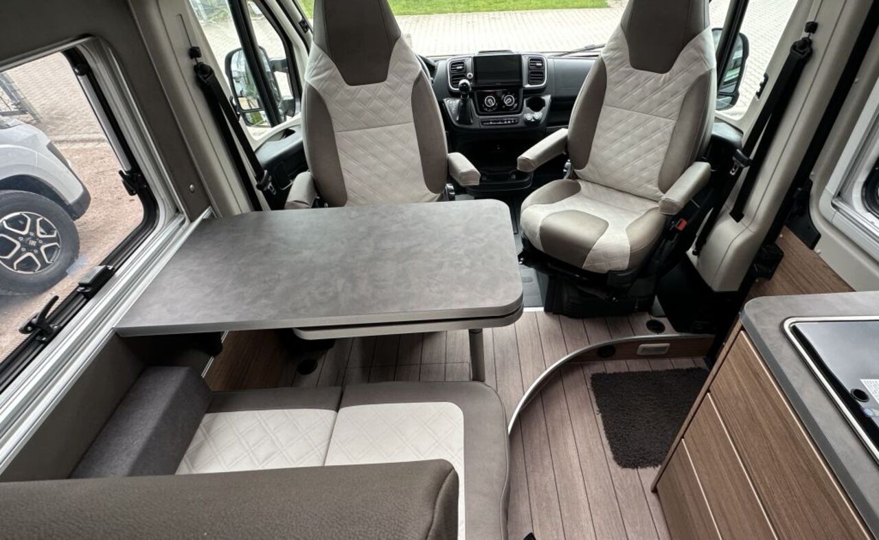 KNAUS 600 MQ Platinum Selection Mietfahrzeug Verfügbar 11 2026 Ansicht 7 für Fahrzeugdetailseite