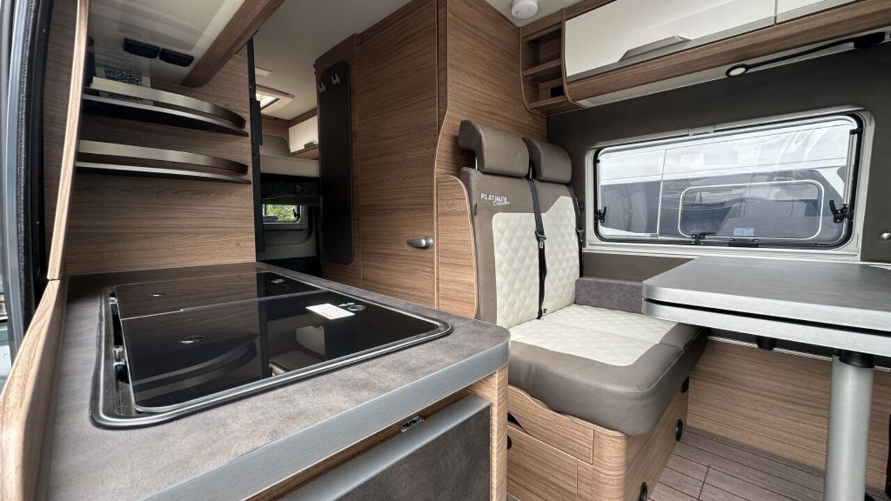 KNAUS 600 MQ Platinum Selection Mietfahrzeug Verfügbar 11 2026 Ansicht 9 für Fahrzeugdetailseite