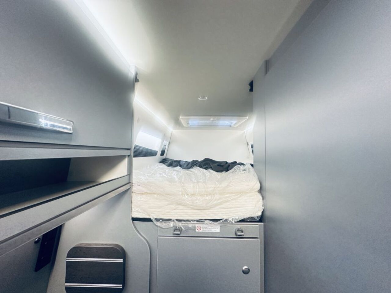 WEINSBERG 630 MEG EDITION [FIRE] Voll-LED-Frontbeleuchtung Ansicht 10 für Fahrzeugdetailseite