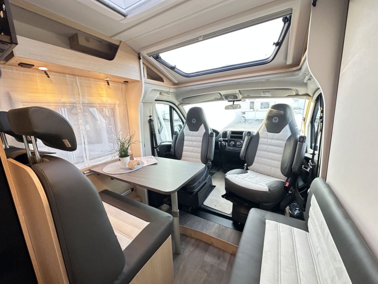 SUNLIGHT 67S ADENTURE EDITION 1.800 ? geschenkt Ansicht 8 für Fahrzeugdetailseite