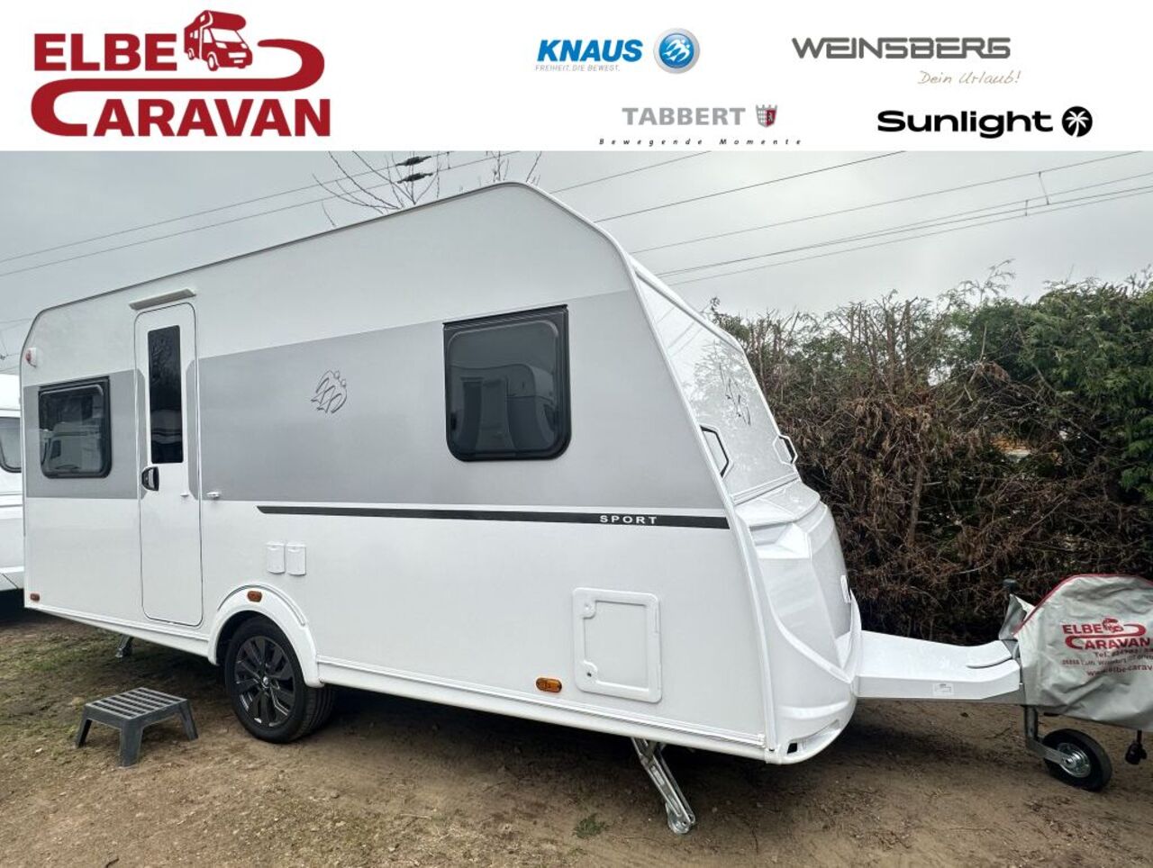 KNAUS 450 FU Duschausbau Ansicht 1 für Fahrzeugdetailseite
