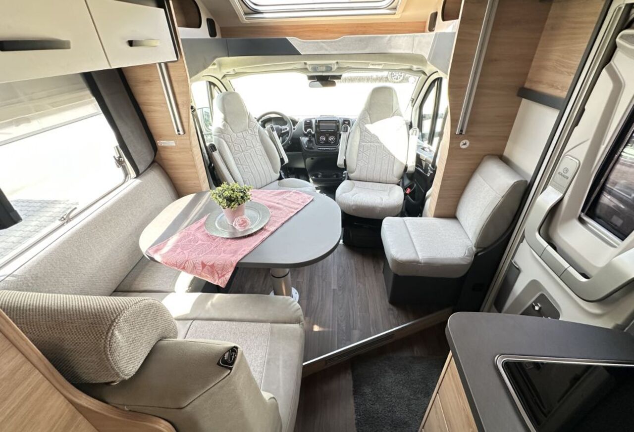 KNAUS 650 MEG Black Selection BLACK SELECTION  ; Live Wave Ansicht 11 für Fahrzeugdetailseite