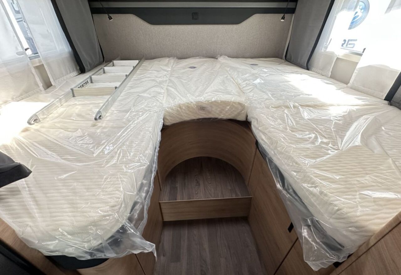 KNAUS 650 MEG Black Selection BLACK SELECTION  ; Live Wave Ansicht 15 für Fahrzeugdetailseite