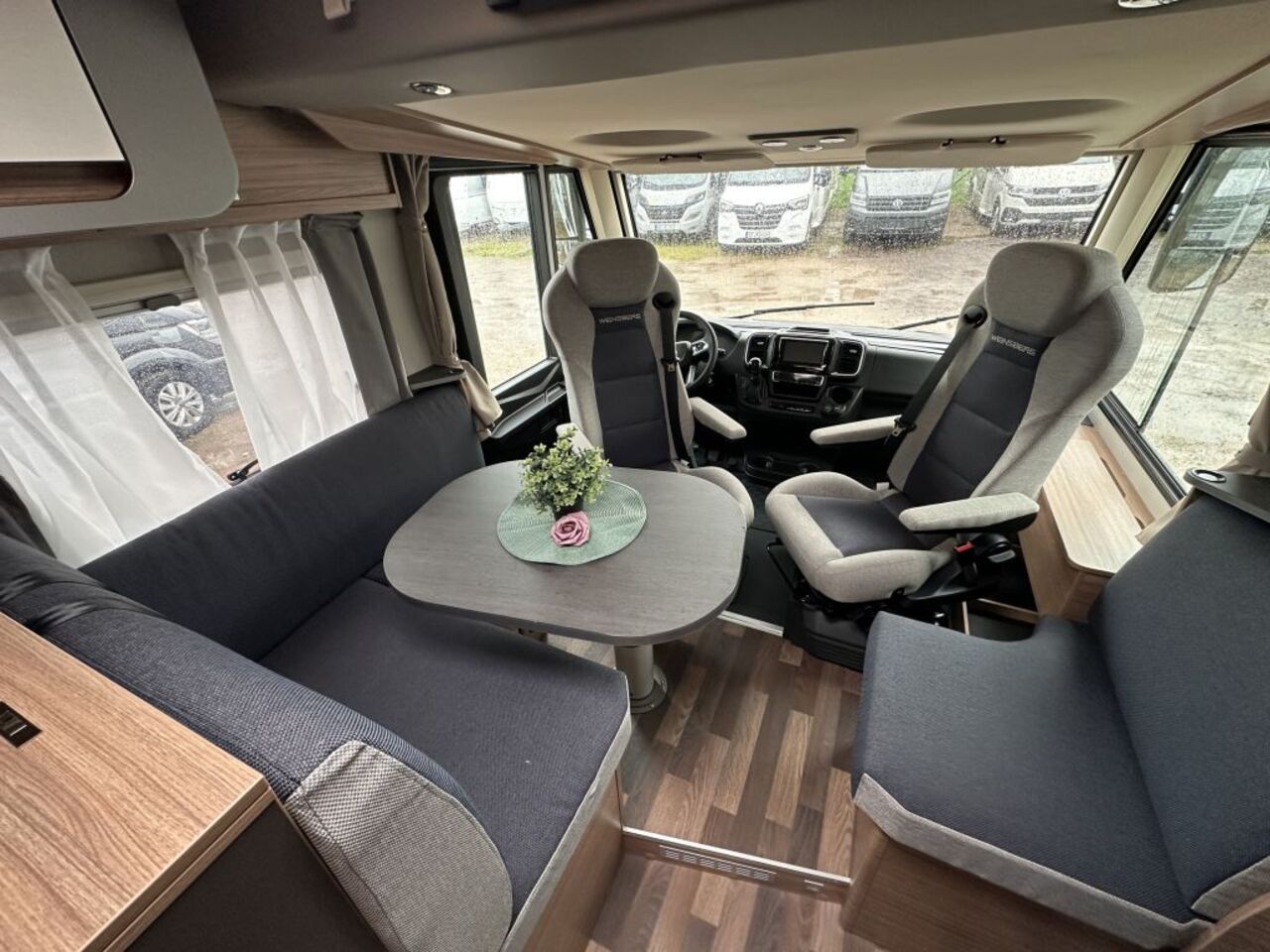 WEINSBERG 700 MEG Automatik, 4,4 t, UVP 114.702? Ansicht 10 für Fahrzeugdetailseite