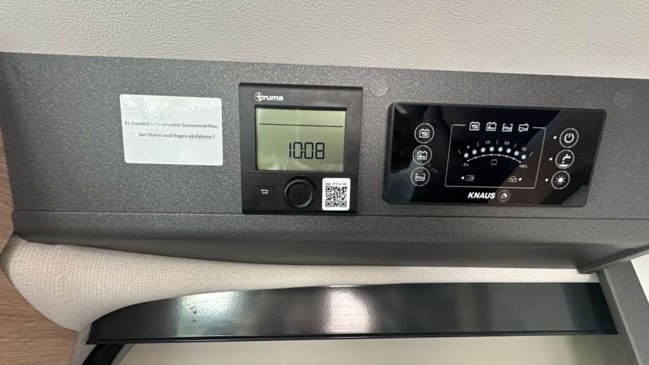 KNAUS 600 ME Platinum Selection Mietfahrzeug Verfügbar 11.2026 Ansicht 23 für Fahrzeugdetailseite