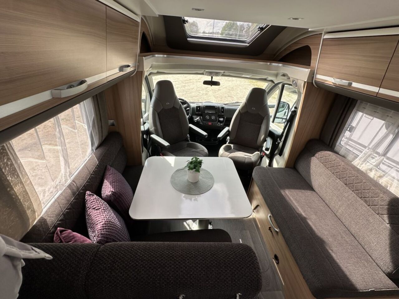 ADRIA Axess 590 ST TV -Paket Ansicht 10 für Fahrzeugdetailseite
