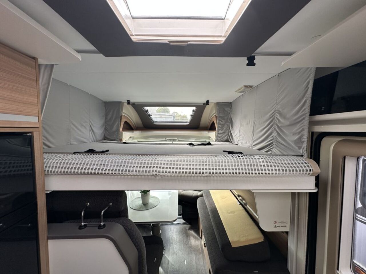 ADRIA Axess 590 ST TV -Paket Ansicht 18 für Fahrzeugdetailseite