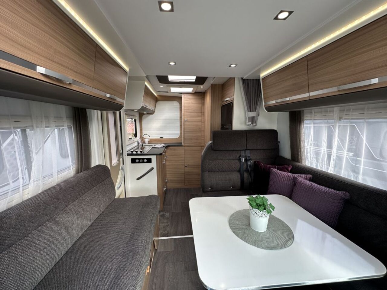 ADRIA Axess 590 ST TV -Paket Ansicht 8 für Fahrzeugdetailseite