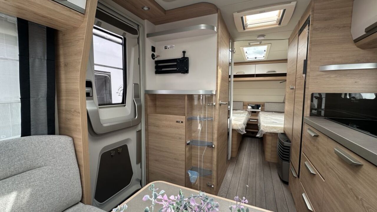 KNAUS 540 UE Black Selection Ansicht 9 für Fahrzeugdetailseite