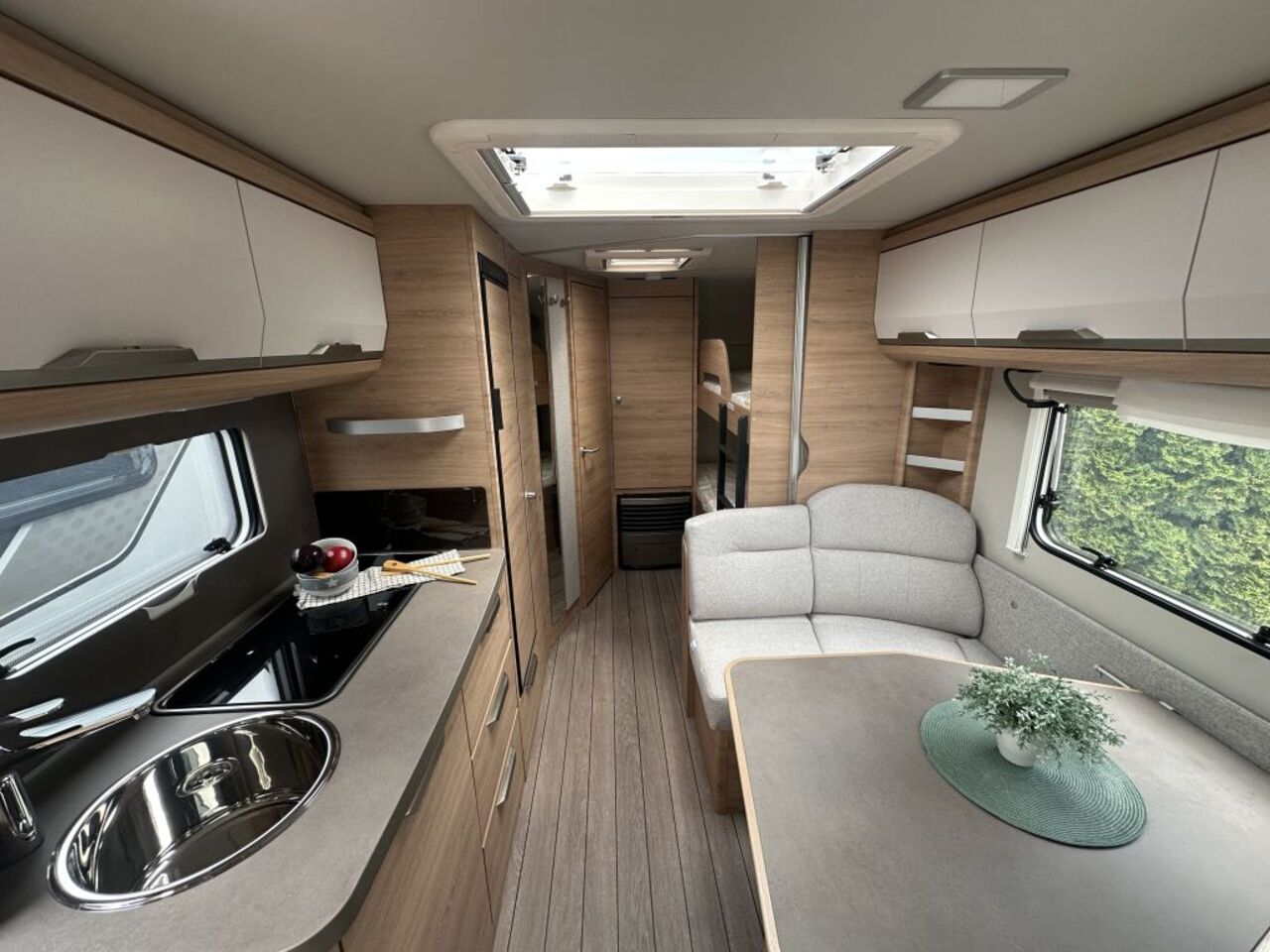 KNAUS 580 QS Black Selection Fußbodenerwärmung Ansicht 5 für Fahrzeugdetailseite