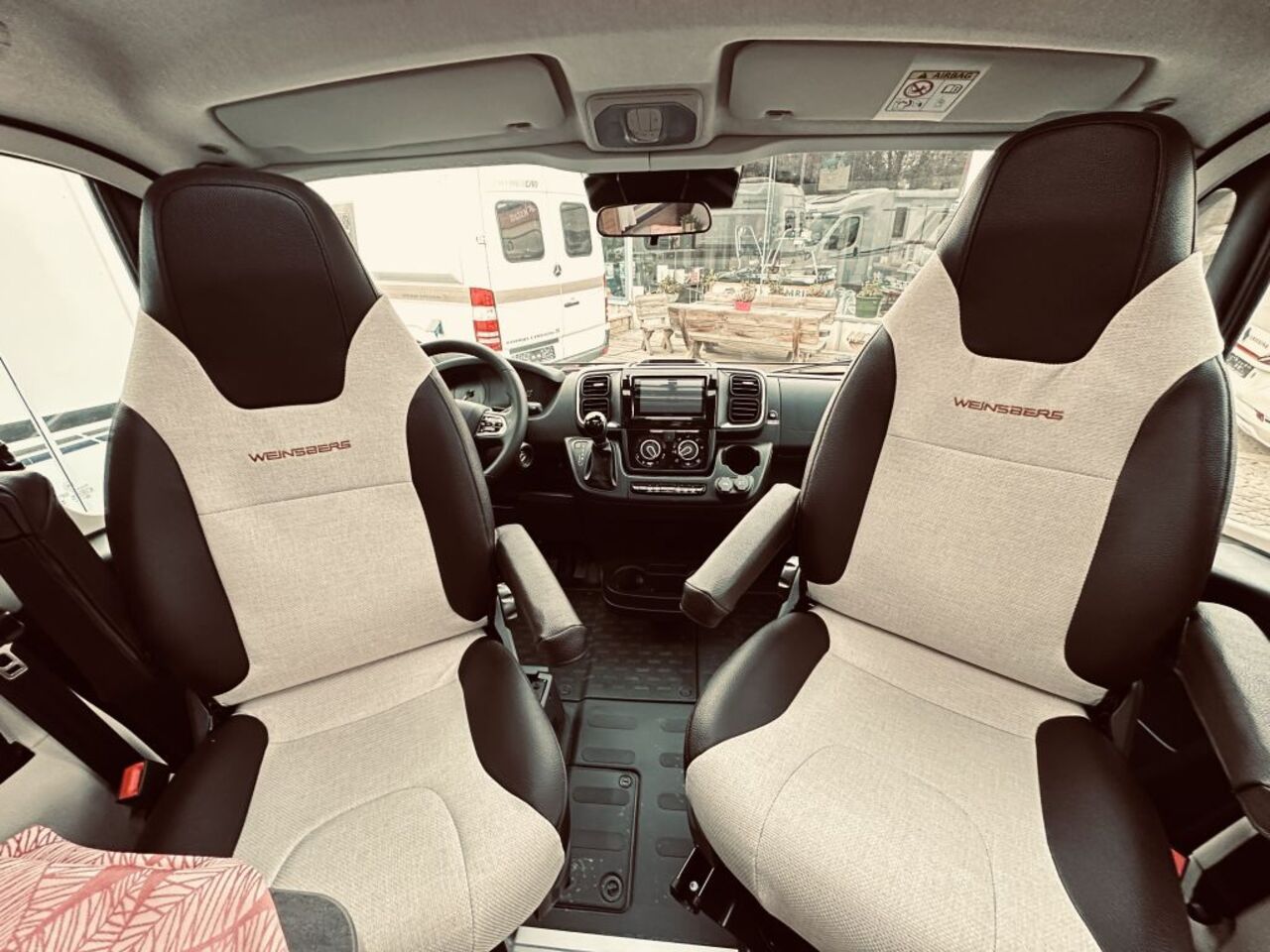 WEINSBERG 600 MEG EDITION [PEPPER] AKTION ; Klimaanlage Dach Ansicht 13 für Fahrzeugdetailseite