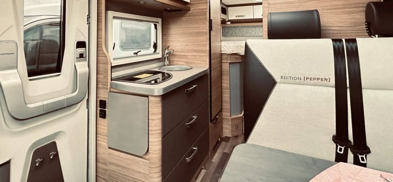 WEINSBERG 600 MEG EDITION [PEPPER] AKTION ; Klimaanlage Dach Ansicht 6 für Fahrzeugdetailseite