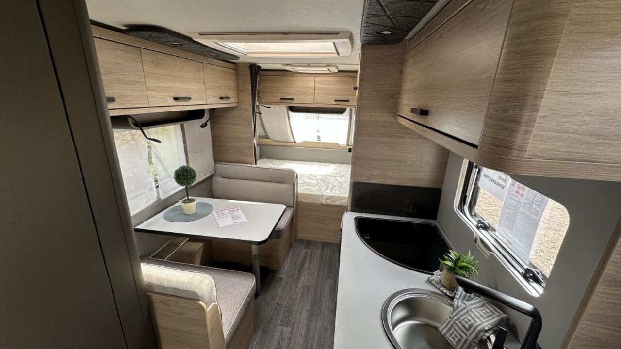 WEINSBERG 480 QDK Edition [HOT] IC -Sondermodell Ansicht 4 für Fahrzeugdetailseite
