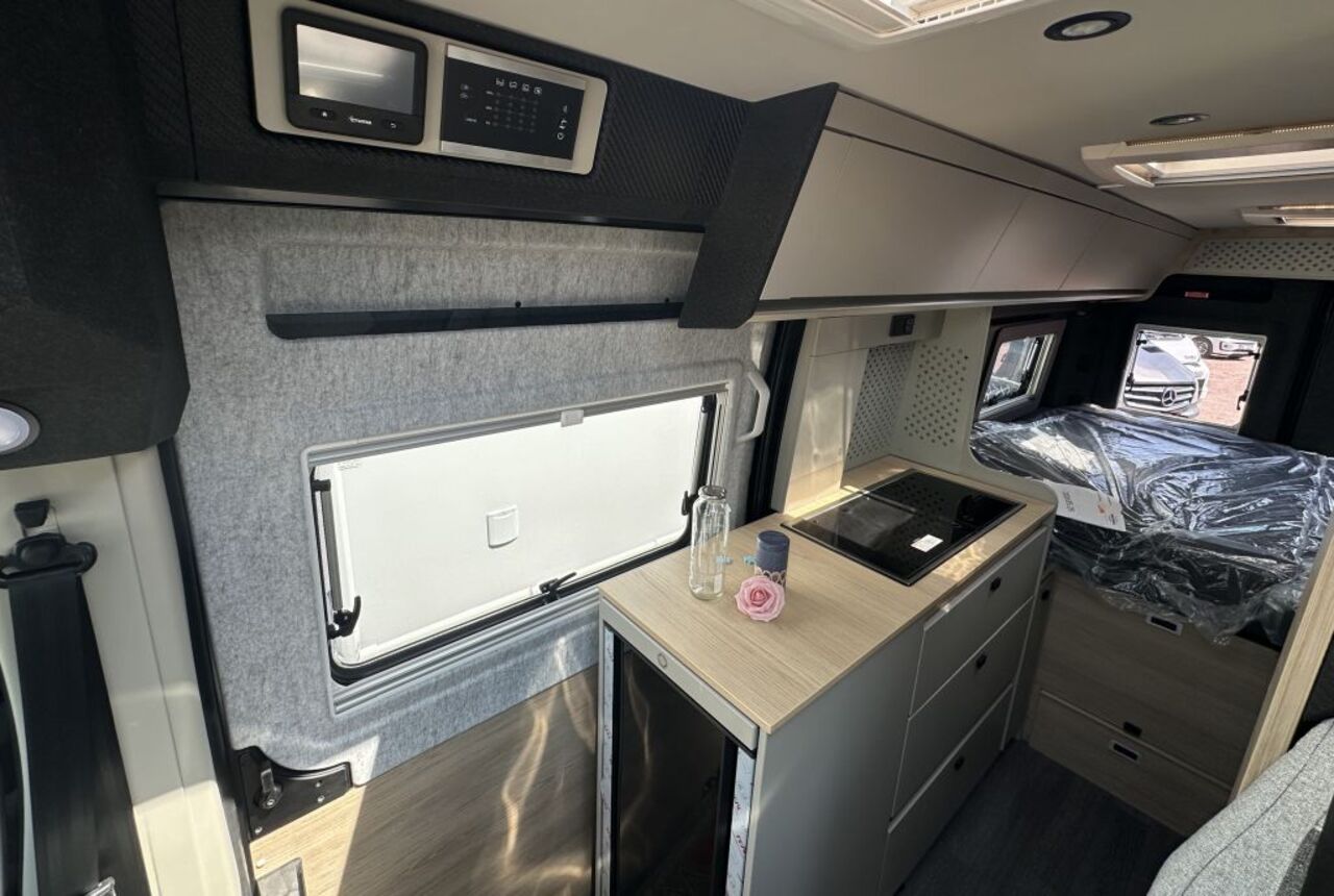 KNAUS 630 ME Automatikgetriebe Ansicht 10 für Fahrzeugdetailseite