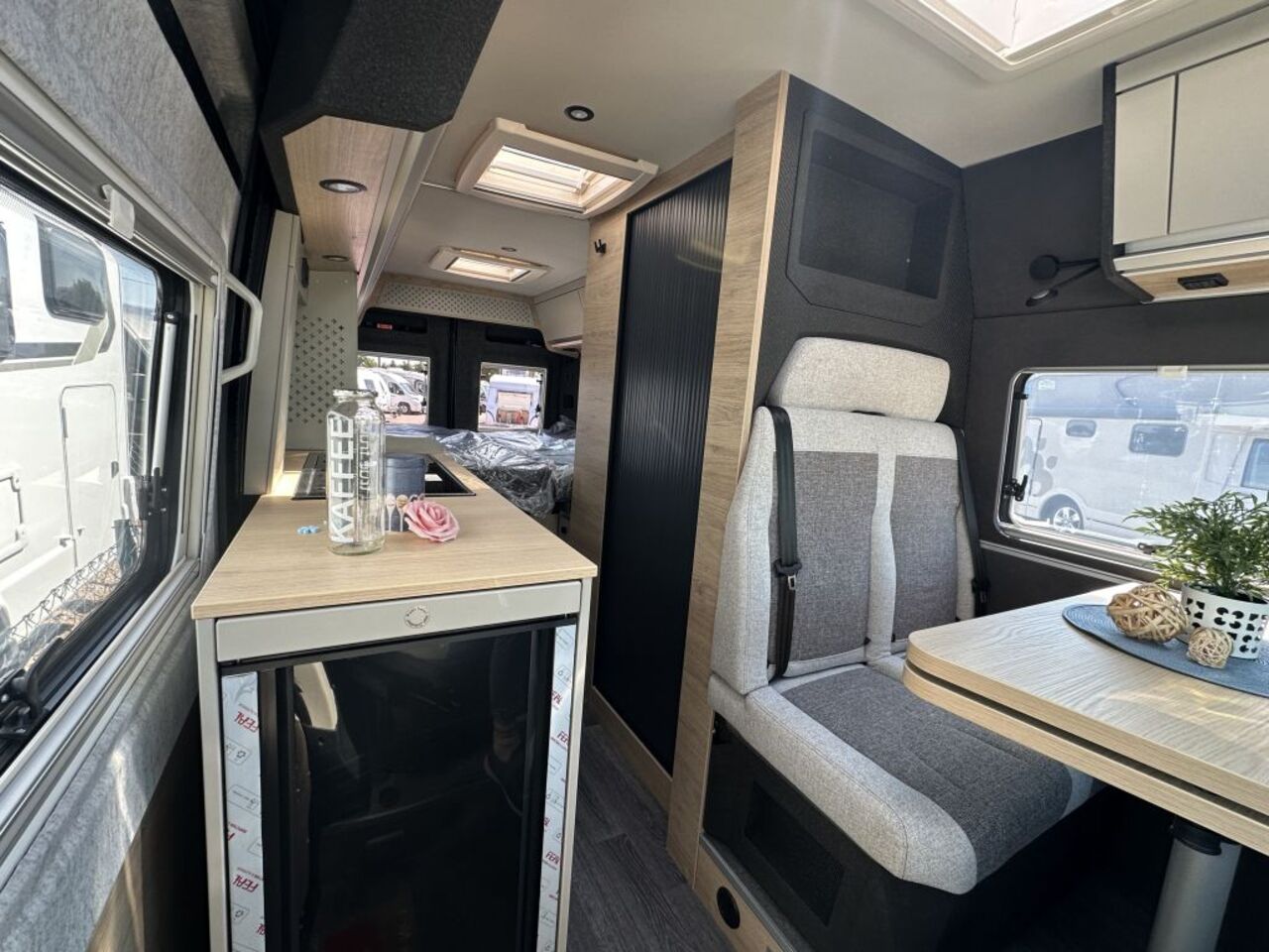 KNAUS 630 ME Automatikgetriebe Ansicht 11 für Fahrzeugdetailseite