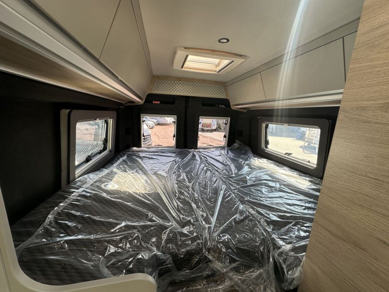 KNAUS 630 ME Automatikgetriebe Ansicht 16 für Fahrzeugdetailseite
