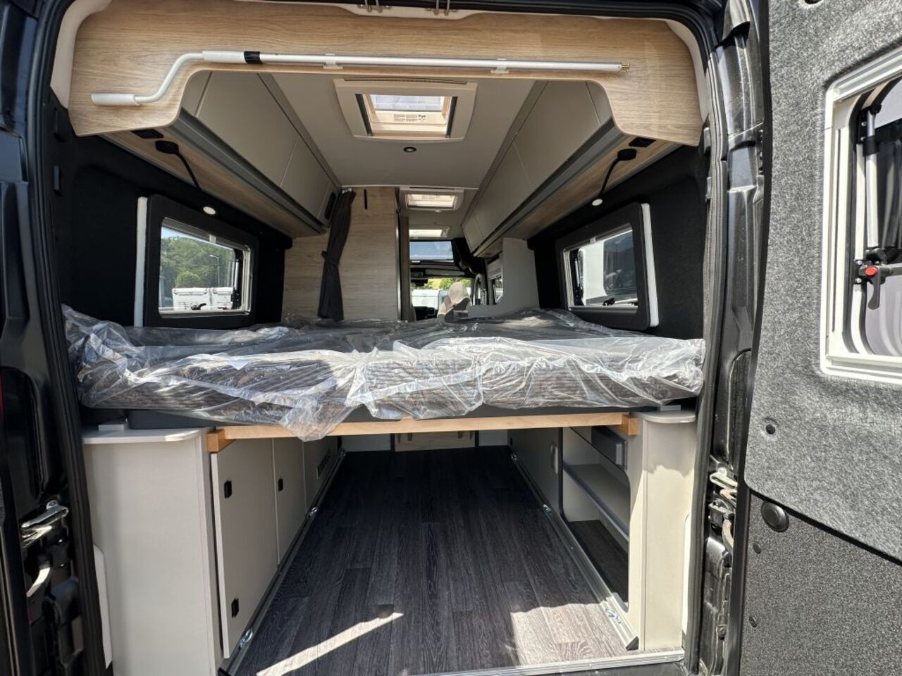 KNAUS 630 ME Automatikgetriebe Ansicht 26 für Fahrzeugdetailseite