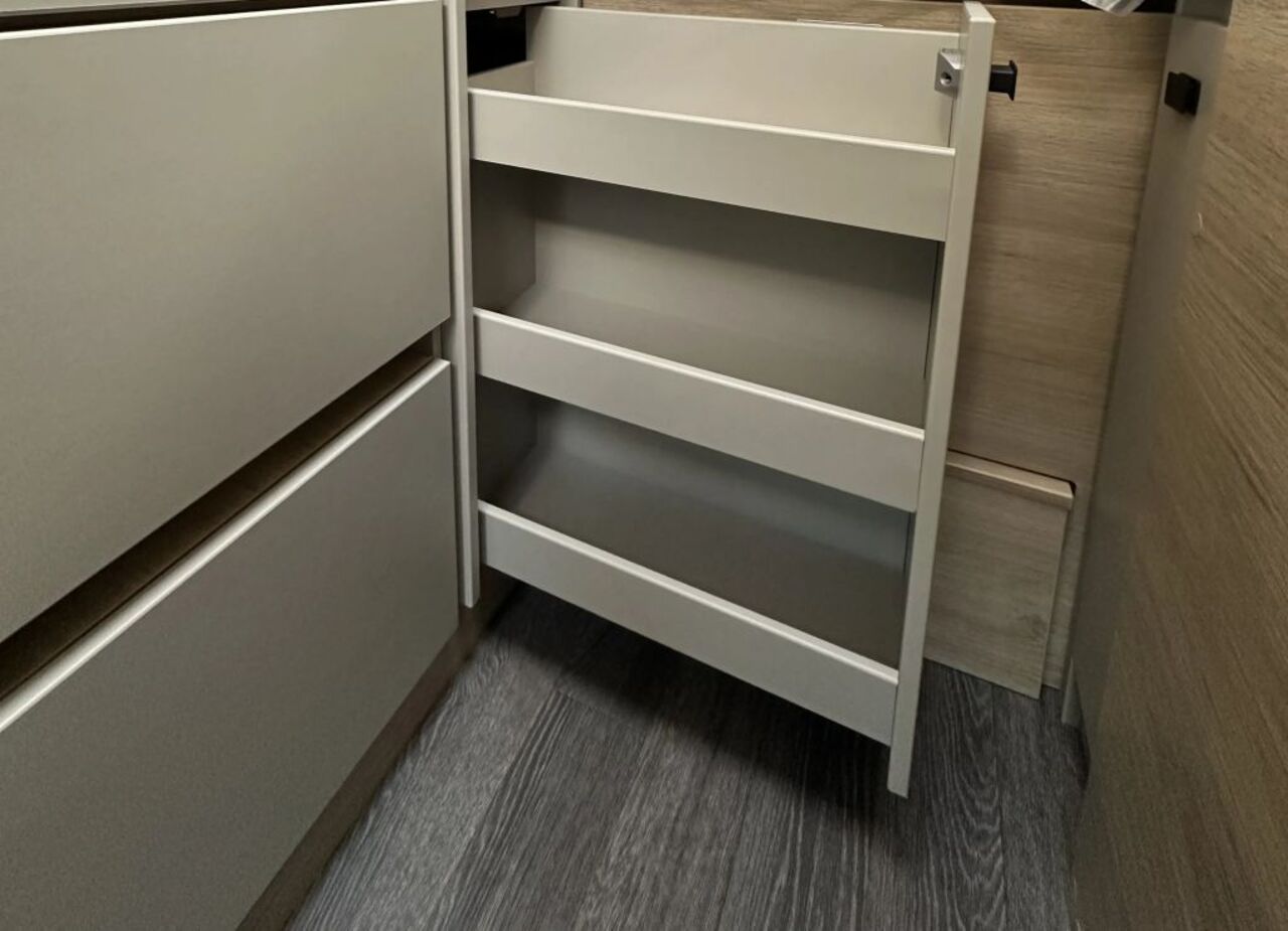 KNAUS 630 ME Automatikgetriebe Ansicht 28 für Fahrzeugdetailseite