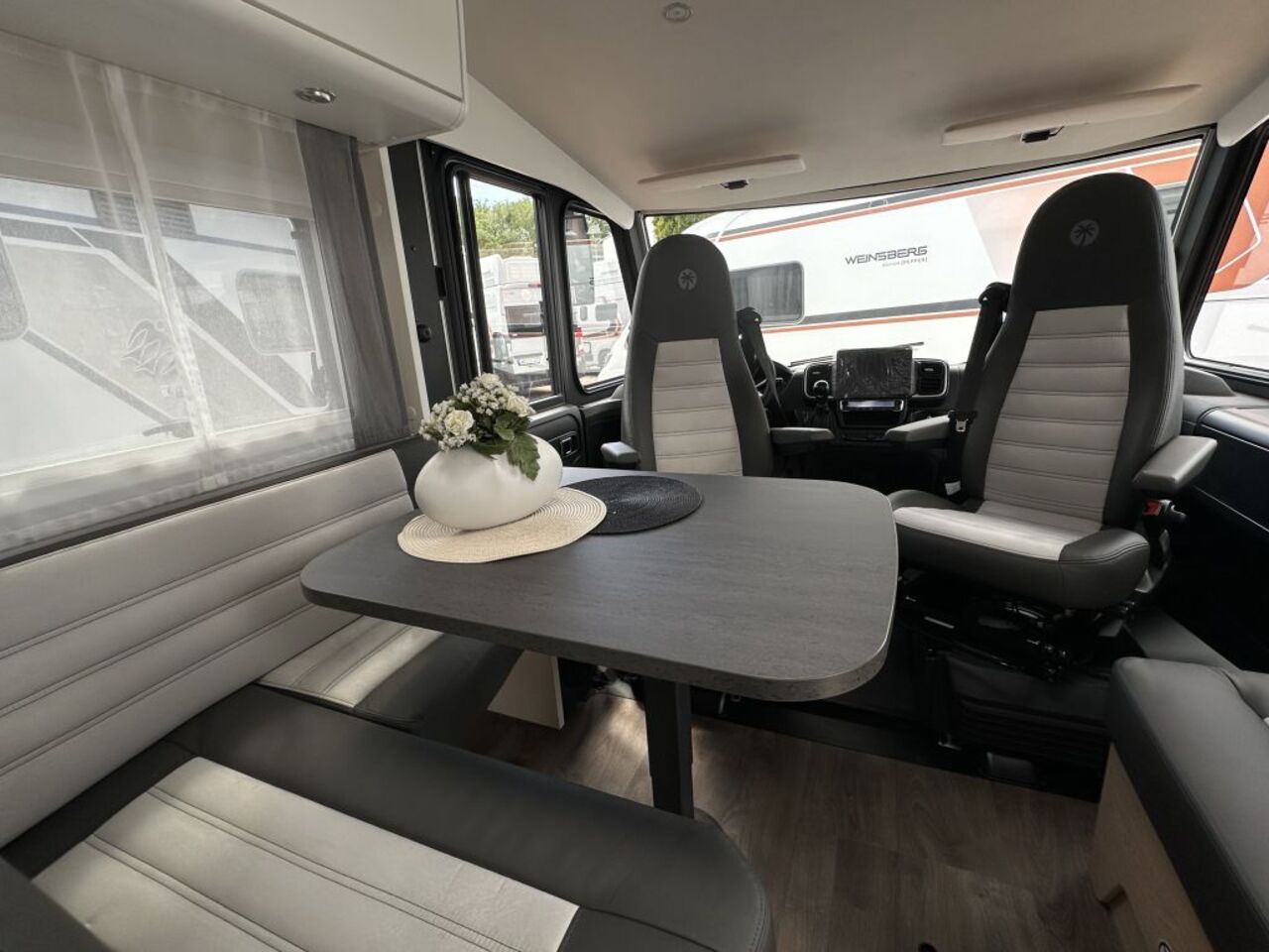 SUNLIGHT 69L Adventure Edition Automatikgetriebe Ansicht 10 für Fahrzeugdetailseite