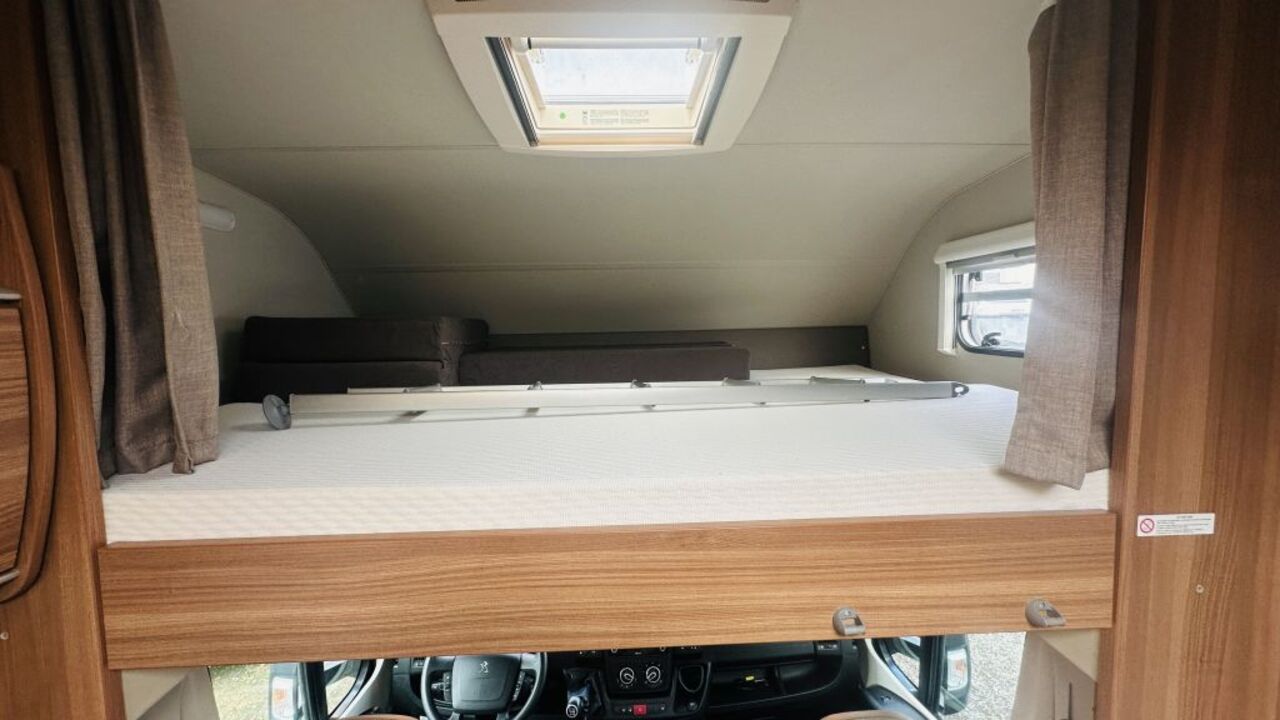 WEINSBERG 700 DG Ansicht 18 für Fahrzeugdetailseite