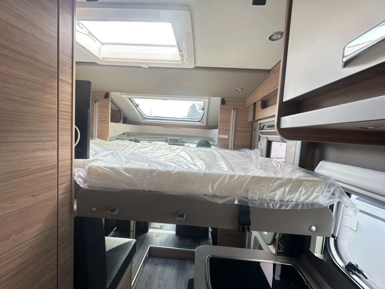 WEINSBERG 650 MEG EDITION [SPICY] Automatikgetriebe Ansicht 17 für Fahrzeugdetailseite