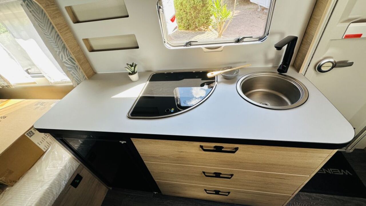 WEINSBERG 420 QD Vorzelt + Ansicht 13 für Fahrzeugdetailseite