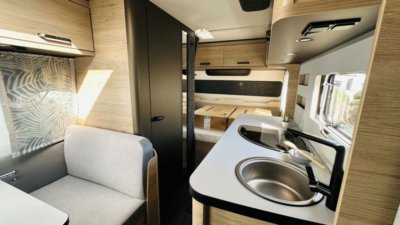 WEINSBERG 420 QD Vorzelt + Ansicht 7 für Fahrzeugdetailseite
