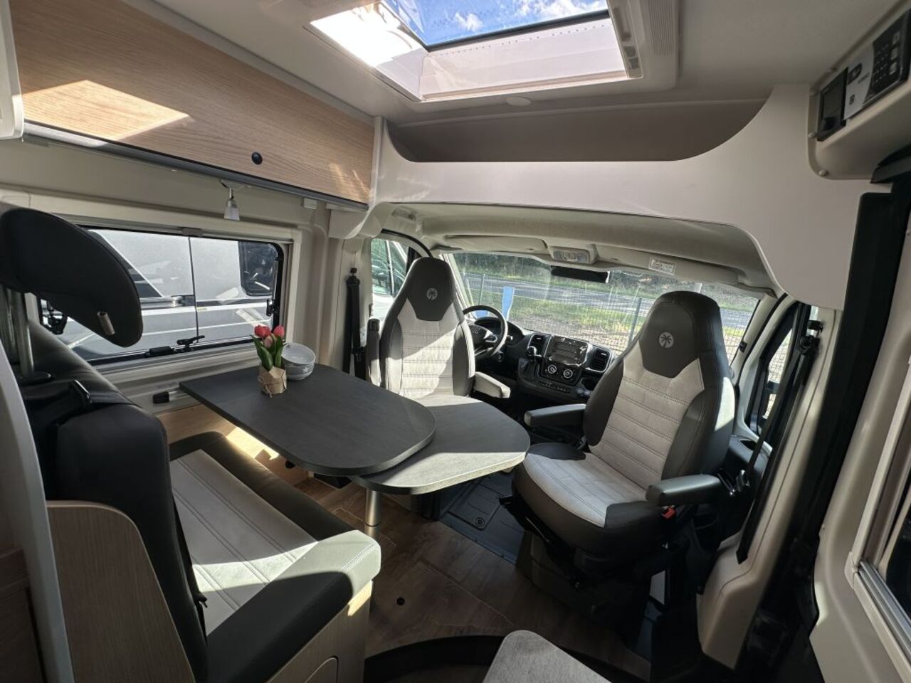 SUNLIGHT CLIFF 600 Adventure Edition AKTION ; TOP Preis ; Automatik Ansicht 12 für Fahrzeugdetailseite