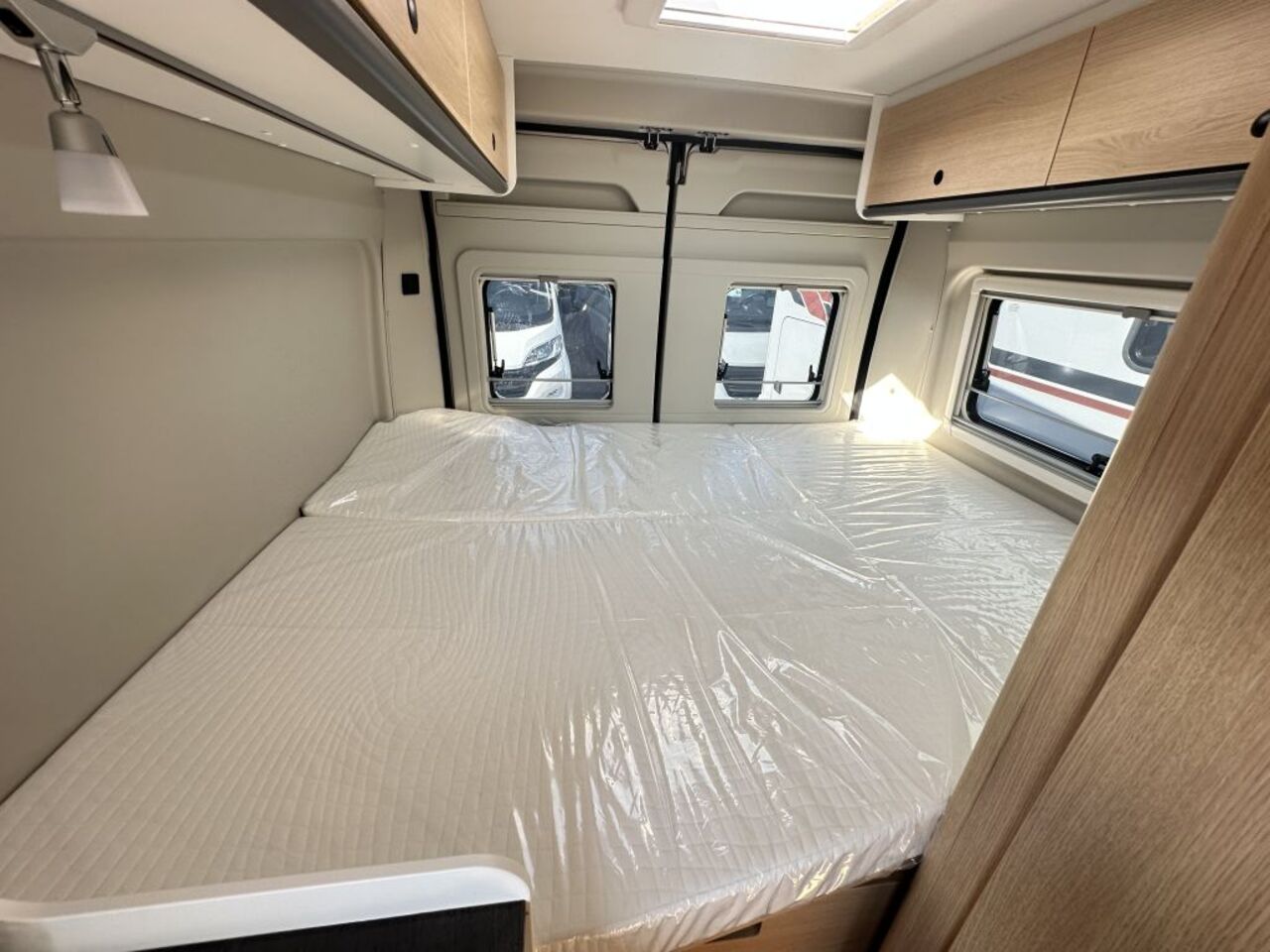 SUNLIGHT Cliff 600 IC-Line AKTION ; IC -Sondermodell Ansicht 15 für Fahrzeugdetailseite