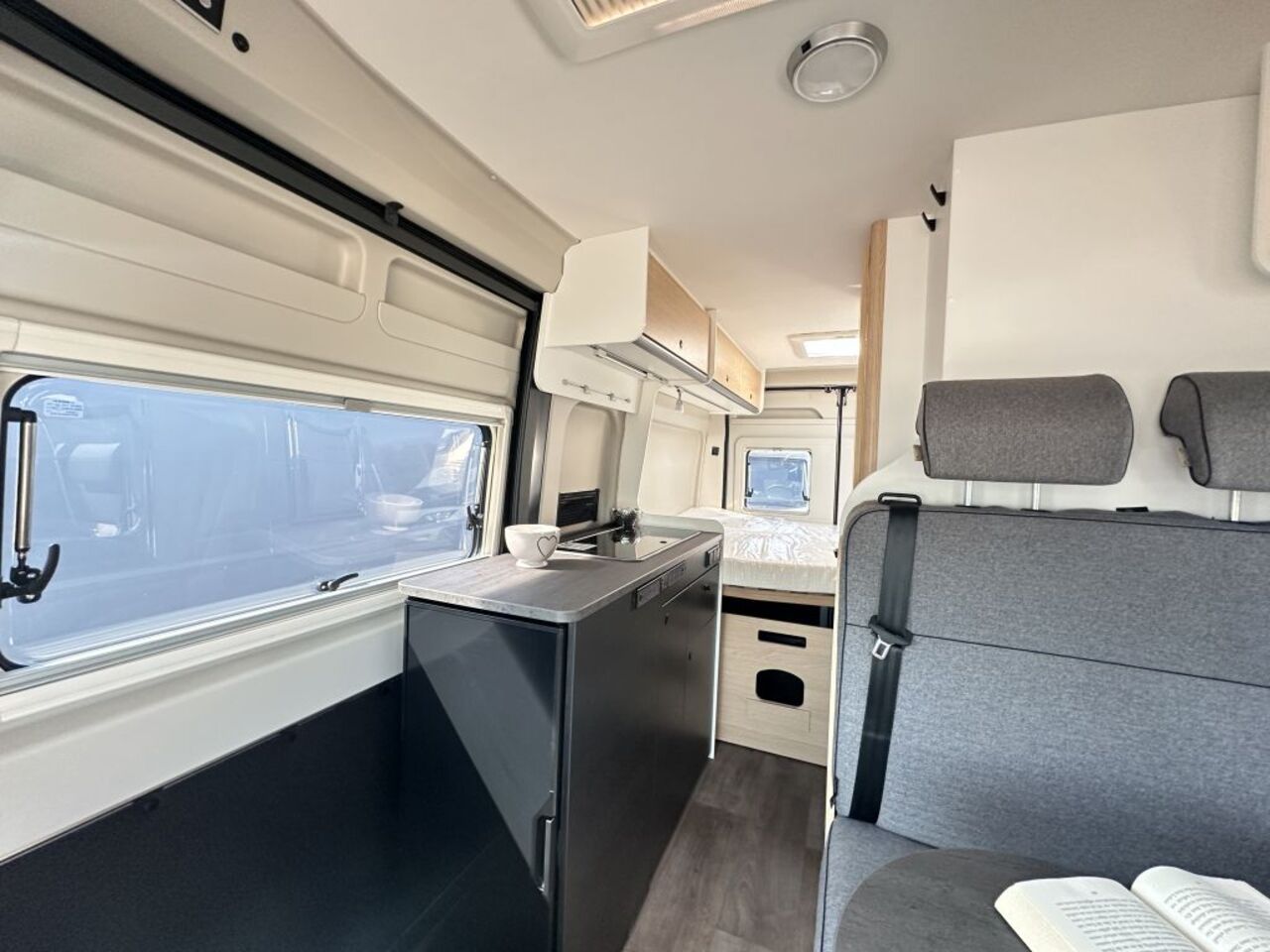 SUNLIGHT Cliff 600 IC-Line AKTION ; IC -Sondermodell Ansicht 9 für Fahrzeugdetailseite