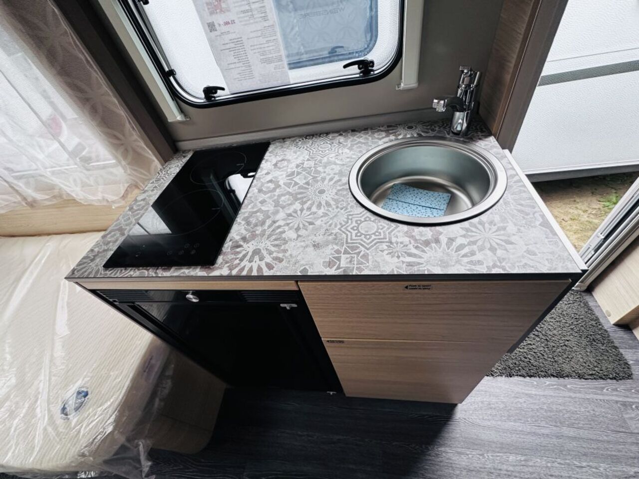 WEINSBERG 470 QDK Aktion  ! Duschausbau-Paket Ansicht 13 für Fahrzeugdetailseite