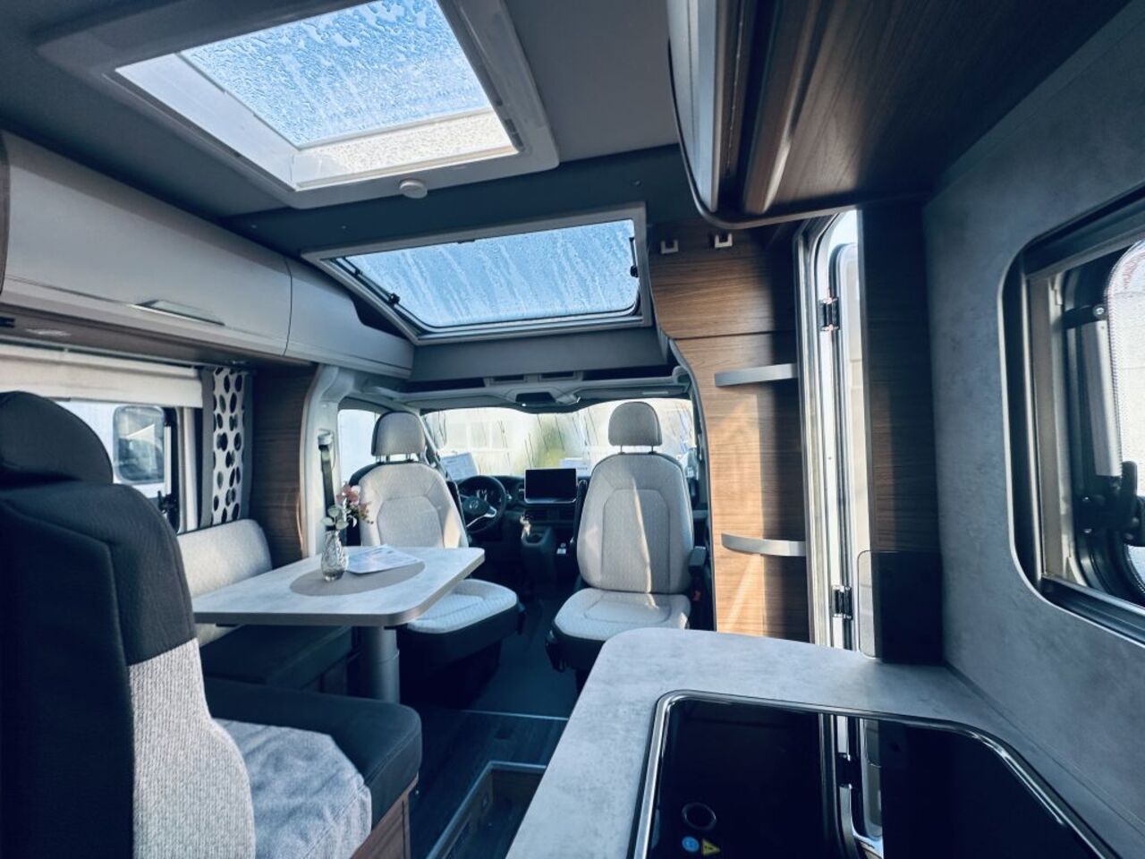 KNAUS 640 MEG VANSATION VW Licht & Assistenz Paket Ansicht 9 für Fahrzeugdetailseite
