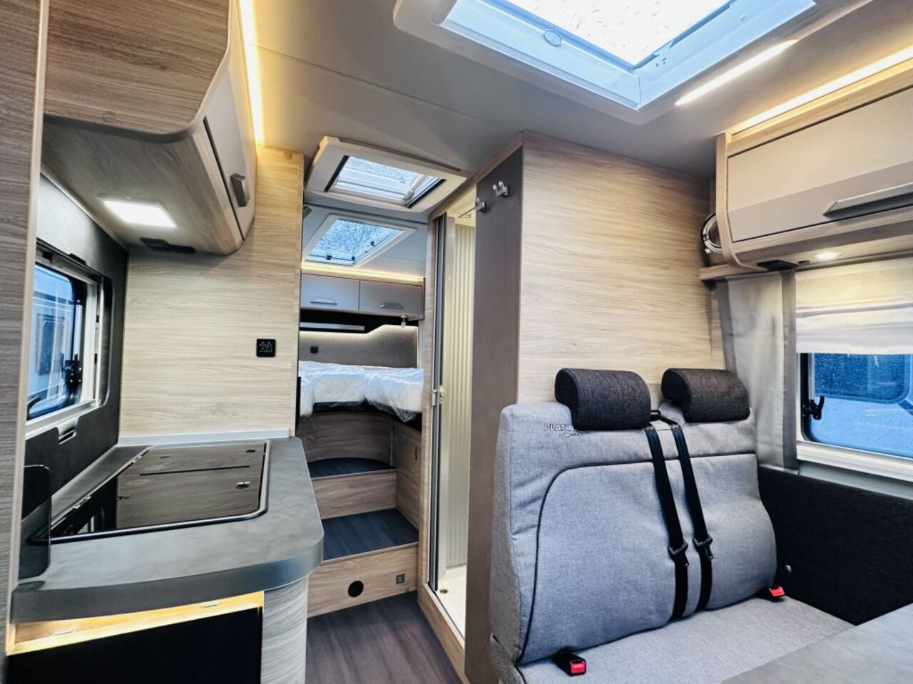 KNAUS 650 MEG Platinum Selection Allrad, Automatik, 4 t Ansicht 13 für Fahrzeugdetailseite