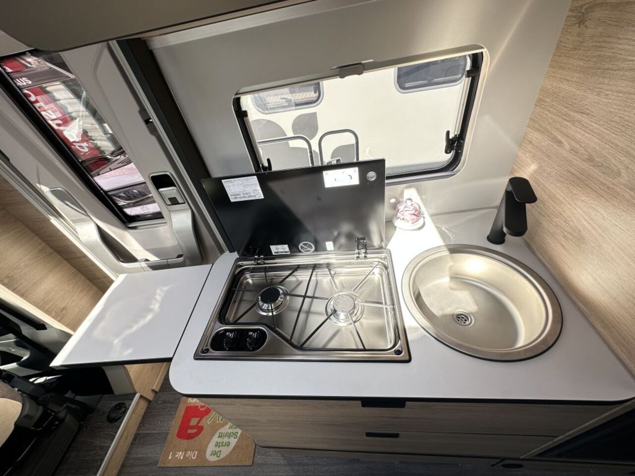 WEINSBERG 600 MEG Automatik,  180 PS Ansicht 22 für Fahrzeugdetailseite