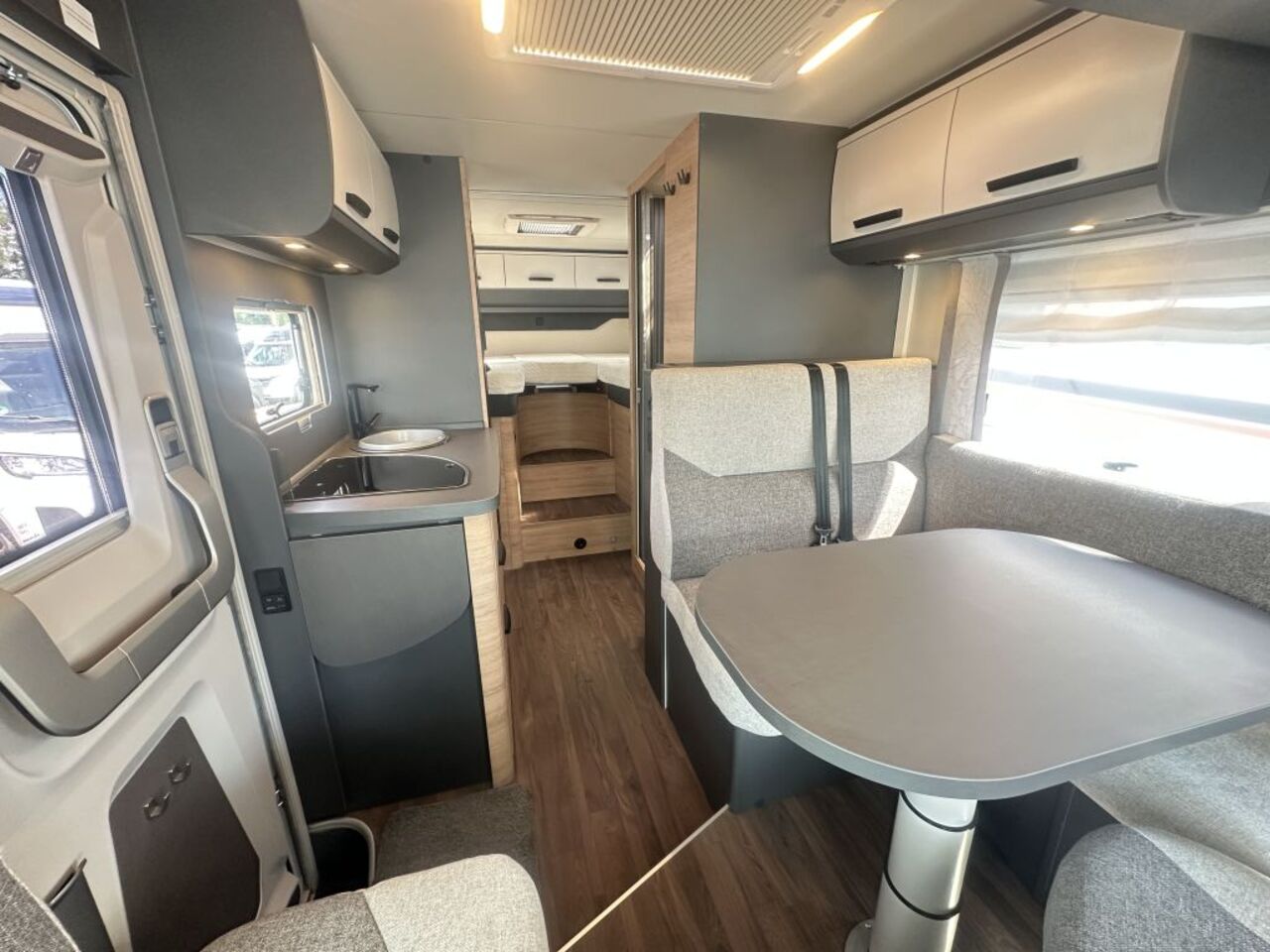 KNAUS 650 MEG Live I  , ab 11.2026 Verfügbar Ansicht 5 für Fahrzeugdetailseite