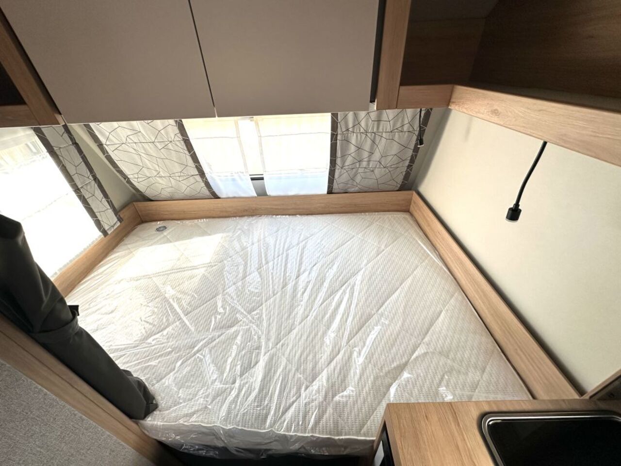 KNAUS 420 QD Platinium Paket Ansicht 11 für Fahrzeugdetailseite
