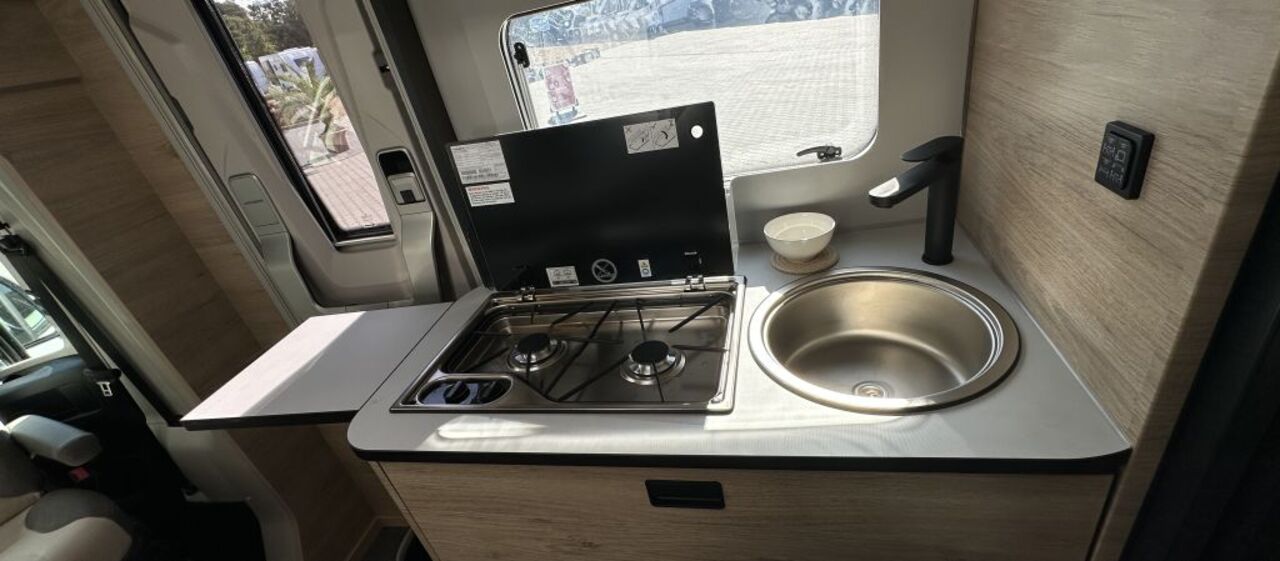WEINSBERG 600 MF Automatikgetriebe, 180 PS Ansicht 17 für Fahrzeugdetailseite