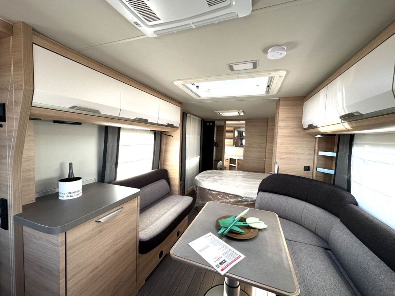 KNAUS 650 PXB Black Selection Klimaanlage Dach Ansicht 9 für Fahrzeugdetailseite