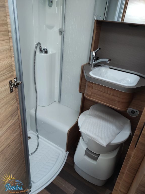 WEINSBERG 600 MEG EDITION [PEPPER] 140 PS / Automatik 1250 Ansicht 18 für Fahrzeugdetailseite