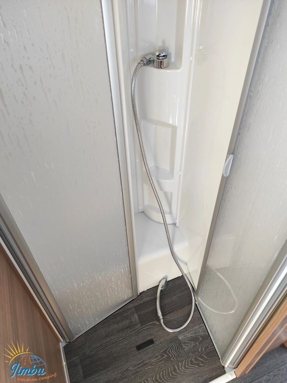 WEINSBERG 650 MG 140 PS / Automatik 1253 Ansicht 18 für Fahrzeugdetailseite