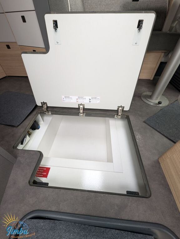 MALIBU 450 RB-LE lightweight 3.5t 140 PS / Automatik - 2329 Ansicht 17 für Fahrzeugdetailseite