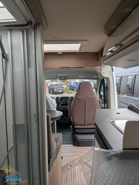 MALIBU 600 LE 180 PS / Automatik - 2361 Ansicht 6 für Fahrzeugdetailseite