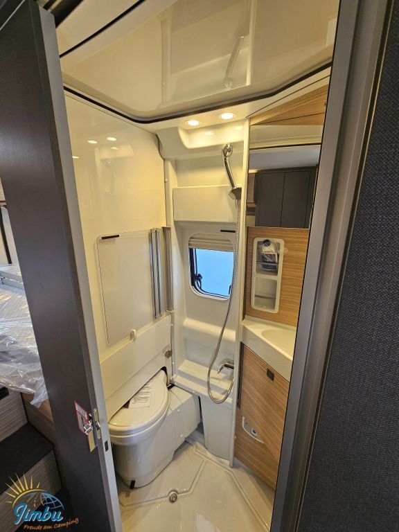 MALIBU 640 LE K charming coupé 180 PS Automatik, ff4  - 2336 Ansicht 17 für Fahrzeugdetailseite
