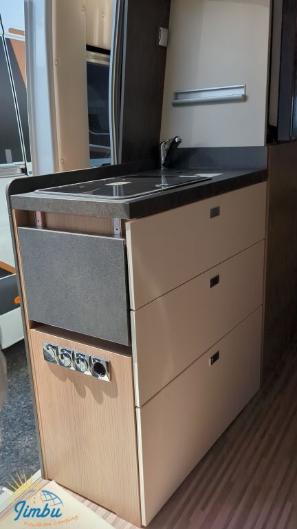 MALIBU 600 DB charming GT skyview Auto./Aufstelld./AHK 2280 Ansicht 12 für Fahrzeugdetailseite