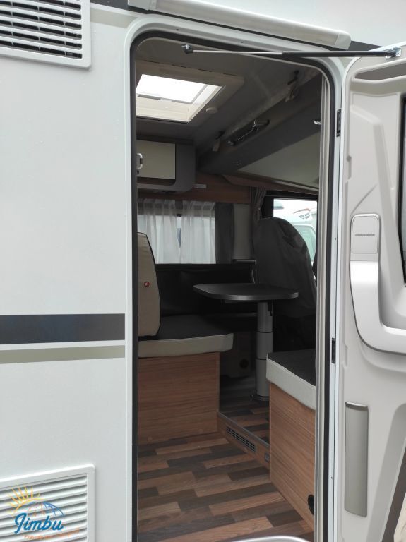 WEINSBERG 700 MEG 180 PS / Automatik 1254 Ansicht 10 für Fahrzeugdetailseite