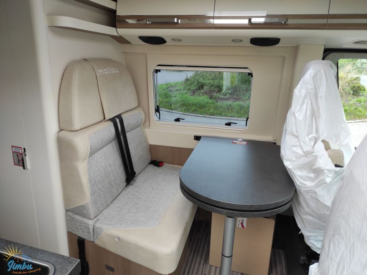 MALIBU 600 DB K charming coupé MJ 2026- 140 PS Automatik-2335 Ansicht 8 für Fahrzeugdetailseite