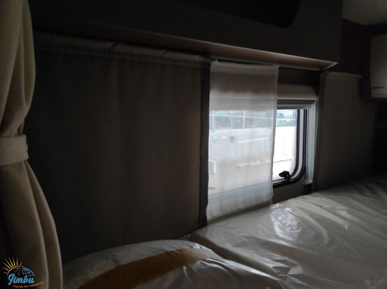 KNAUS 650 MEG Automatik / Hubbett-4018 Ansicht 16 für Fahrzeugdetailseite