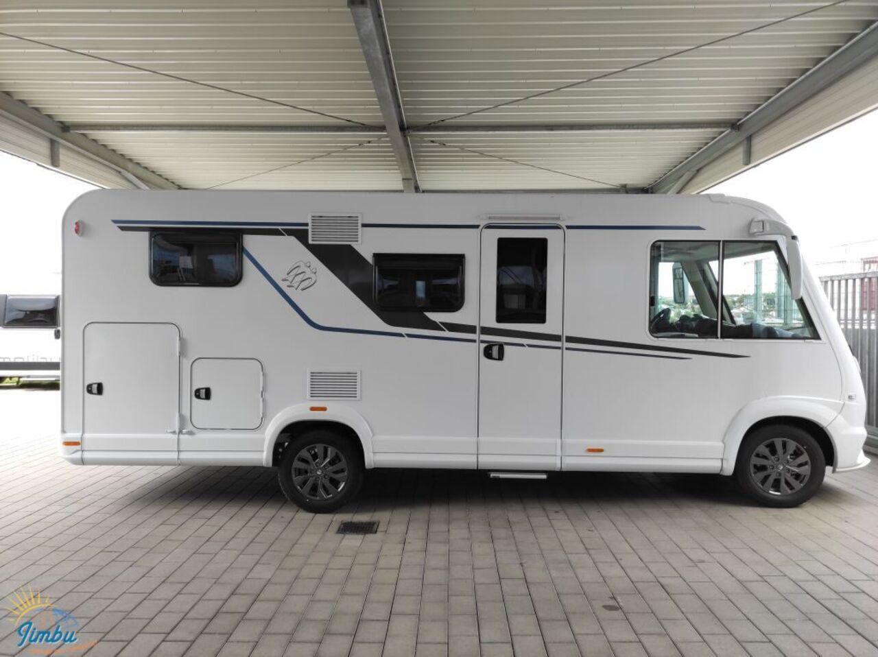 KNAUS 650 MEG Automatik / Hubbett-4018 Ansicht 4 für Fahrzeugdetailseite